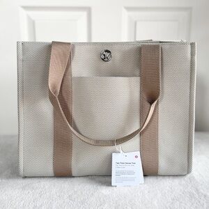 NWT Lululemon Two-Tone Canvas Tote Bag — 10L — Movage Tan/Light Ivory — SOLD OUT